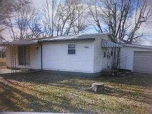 511 Sycamore, Newton