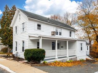 98 Main St, Netcong, NJ 07857