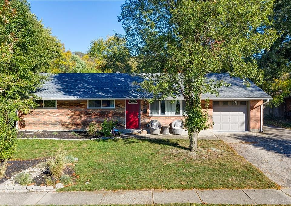 1st image of 3674 Hertland Dr