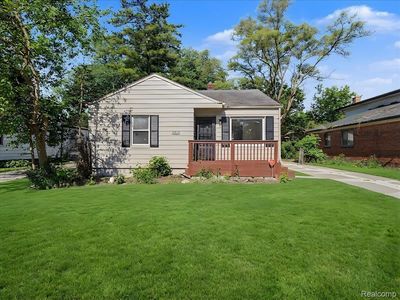21829 Shakespeare Ave, Eastpointe, MI, 48021