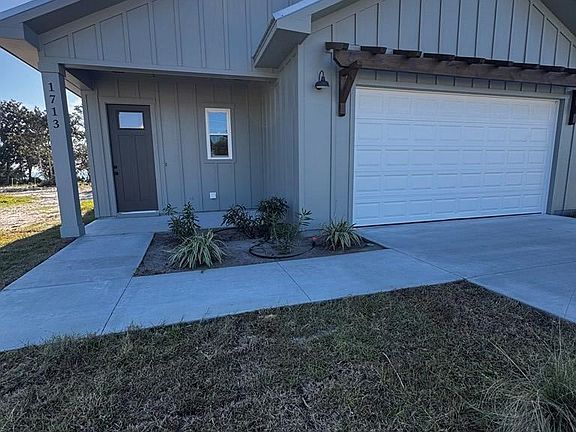 2nd image of 275 Ridgecrest Pkwy