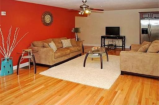 5th image of 117 Terry Ln
