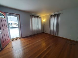 1518 Kentucky St, Racine, WI 53405