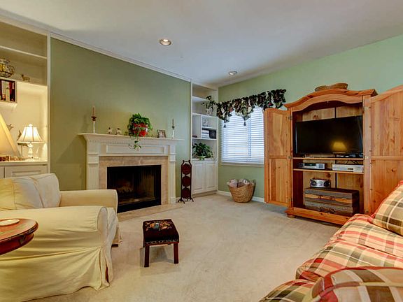 3rd image of 1485 Touraine Pl