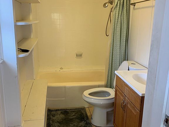 5th image of 2212 Glendale Blvd