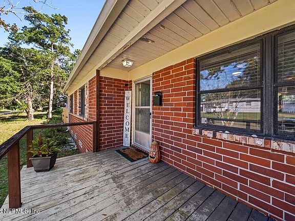 3rd image of 6934 MAYAPPLE Road