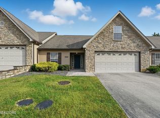 6313 Macklin Bend Way, Powell, TN 37849