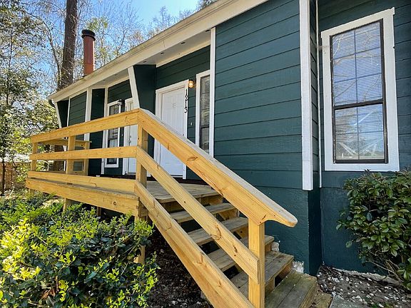 2nd image of 1213 Chee Ln
