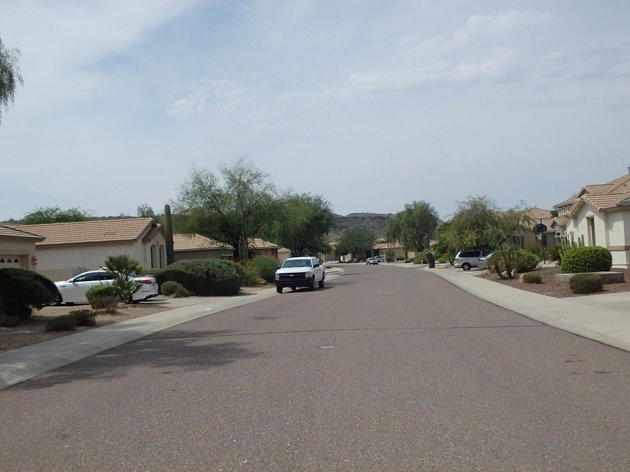 2nd image of 3508 W Buckhorn Trl
