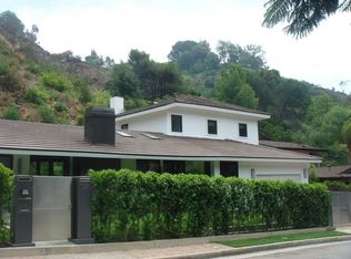 1026 Roscomare Rd, Los Angeles, CA 90077