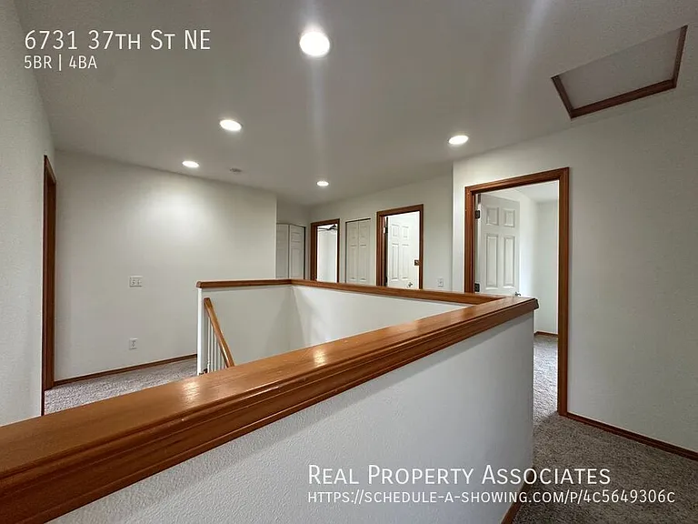6731 37th St NE — Photo 13