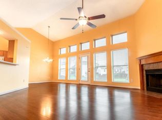 586 Streamwater Dr, Blacklick, OH 43004