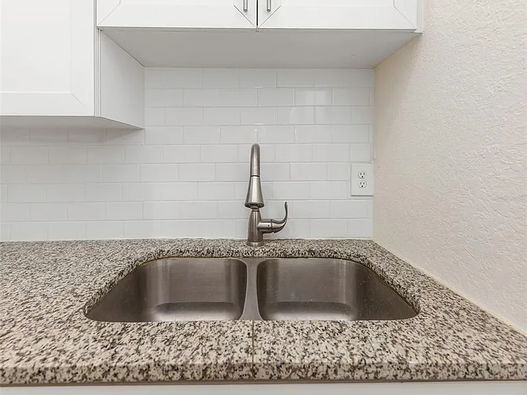 779 4th Ave N #1 — Photo 14