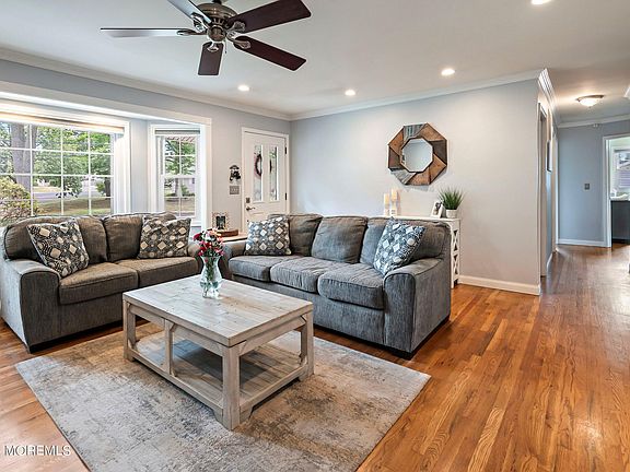 5th image of 711 Northstream Drive
