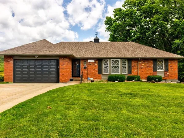 12162 E 39th Ter S, Independence, MO 64052