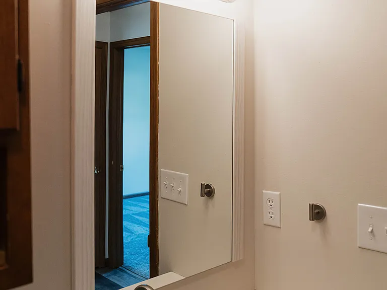 405 Lake St — Photo 12