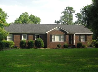 541 Sunset Dr, Manning, SC 29102
