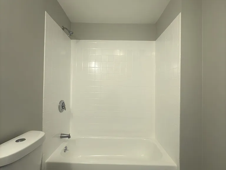 21 Harold St #1 — Photo 10