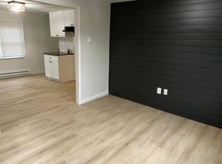 36-38 Oak St, Derby, CT 06418