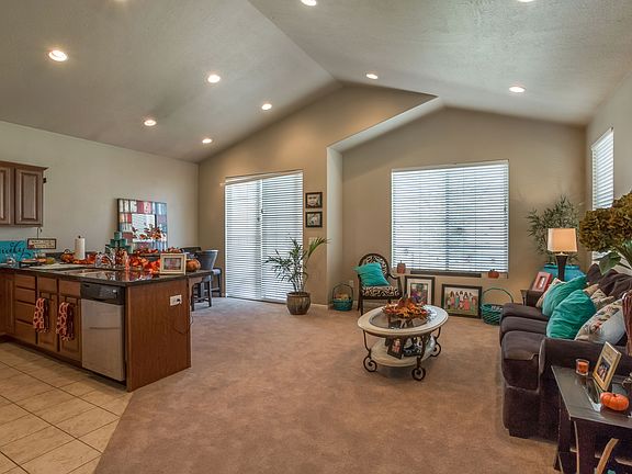 4th image of 3006 S Tower Hill Way