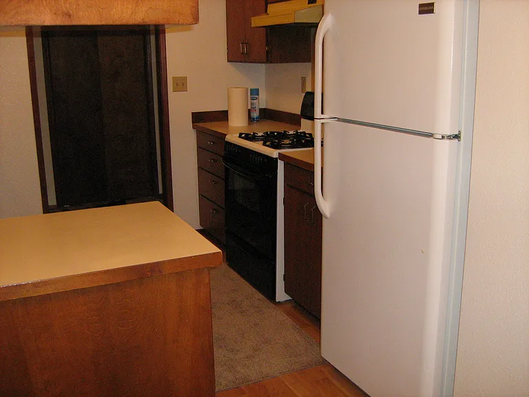 11002 Butte Dr SW — Photo 9