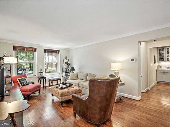5th image of 3047-3047-A1 S Columbus St