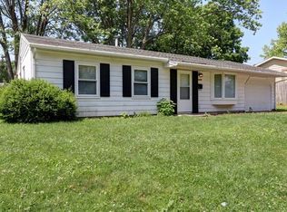 1615 Ivanhoe Way, Urbana, IL 61802