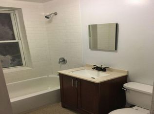 1550 W 95th St APT 205, Chicago, IL 60643