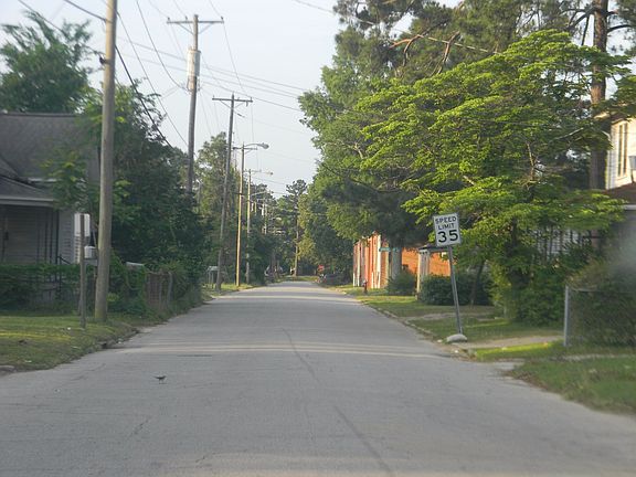 5th image of 1708 Boone St