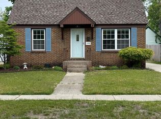 1224 W Summit Ave, Muskegon, MI 49441