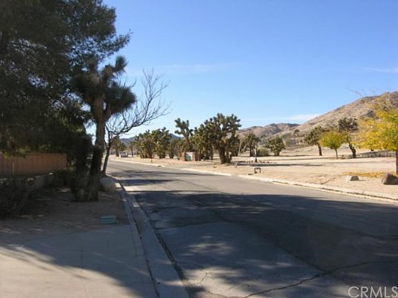 3rd image of 56279 Buena Vista Dr APT 9