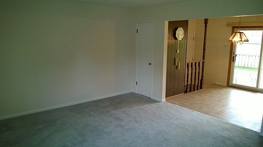 4th image of 1210 Acredale Dr