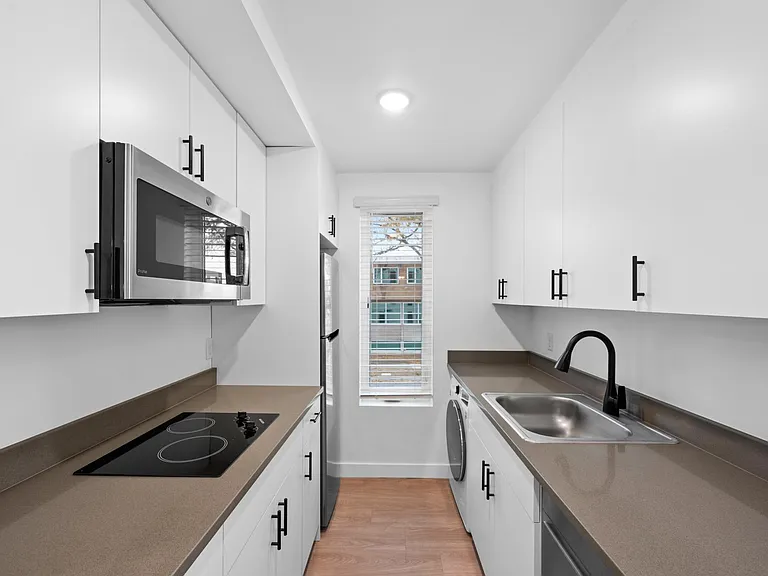 1709 S Major St #B — Photo 16