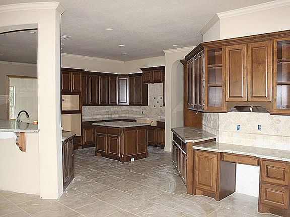 3rd image of 4106 Westerdale Dr