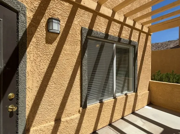 4915 E Russell Rd Building 154-1, Las Vegas, NV 89120