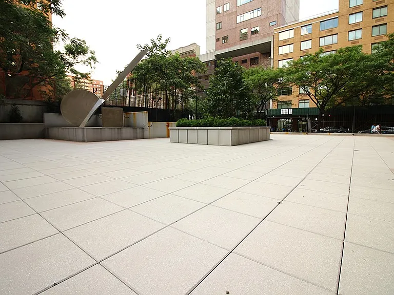 175 W 90th St #6K — Photo 7