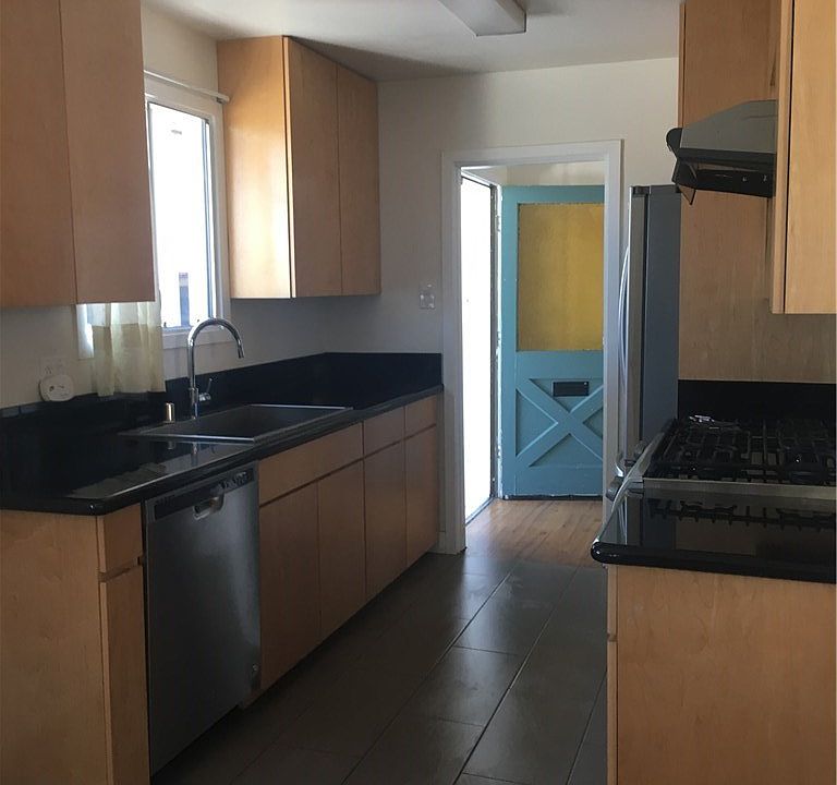 1st image of 2409 W 171st St