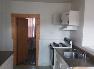 26 Locust St, Meriden, CT 06450