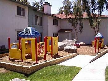 3rd image of 9824 Shirley Gardens Dr Unit 1