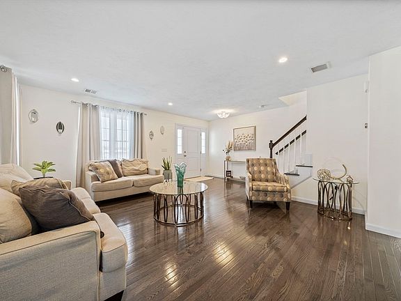 4th image of 150 Prattown Ln