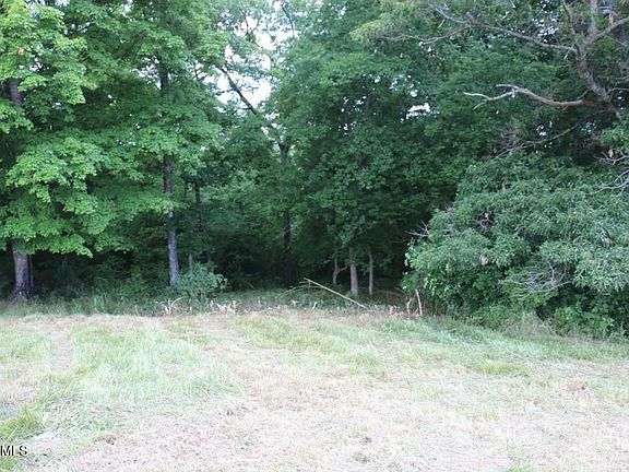 3rd image of 501 County Road 564