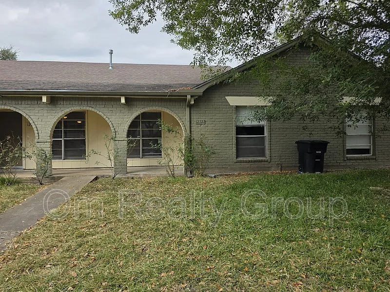 12722 Shannon Hills Dr