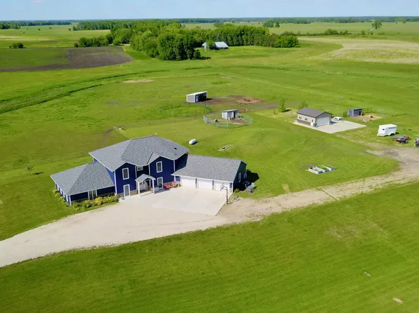 2529 Crooked Lake Ln NE, Nelson, MN 56355