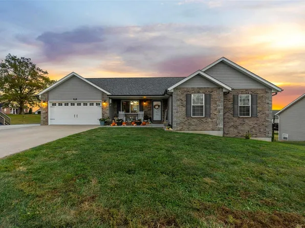 135 Glen Oak Dr, Jackson, MO 63755