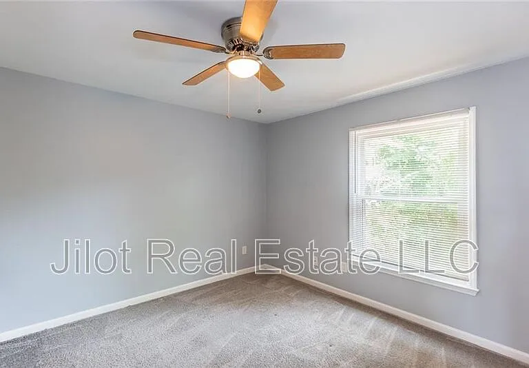 483 Mountain Oaks Pkwy — Photo 19