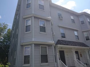 132 Pleasant St, Dorchester, MA 02125