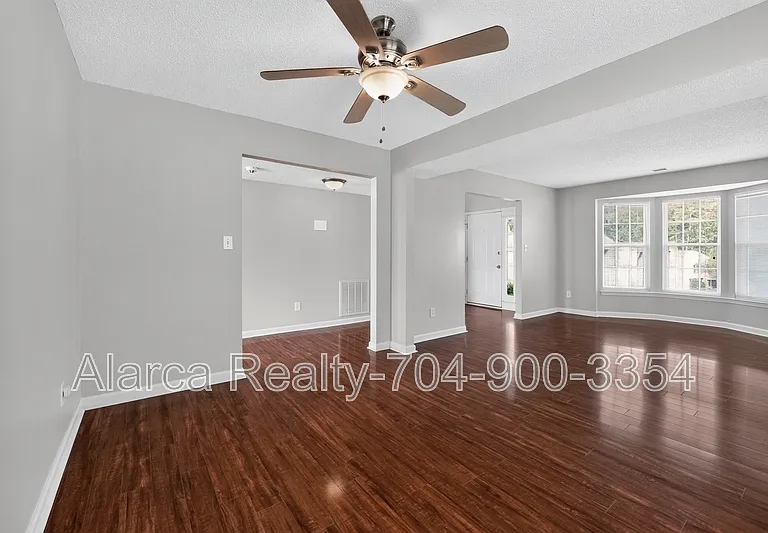 1901 Misty Vale Rd — Photo 11