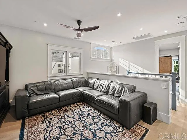 1027 G Ave — Photo 30