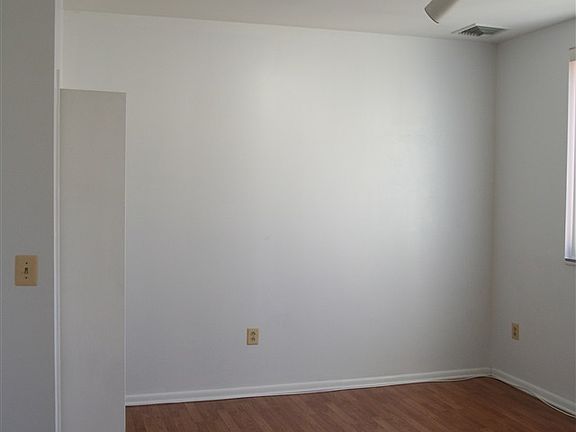 5th image of 75 Liberty Ave Unit D12