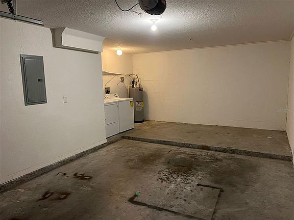 5th image of 6131 Metrowest Blvd Unit 116